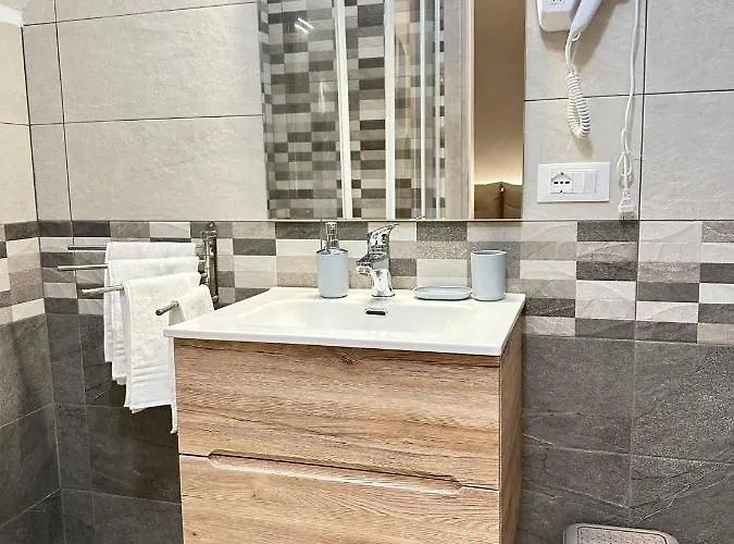 Costa Degli Dei לינה וארוחת בוקר פיצו