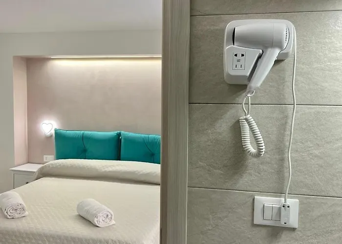 Costa Degli Dei לינה וארוחת בוקר