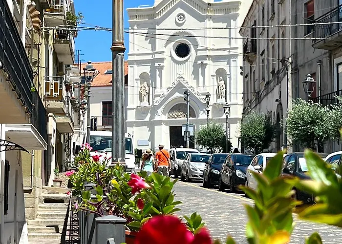 לינה וארוחת בוקר Costa Degli Dei