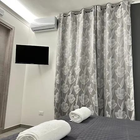 Costa Degli Dei Pizzo (Calabria)